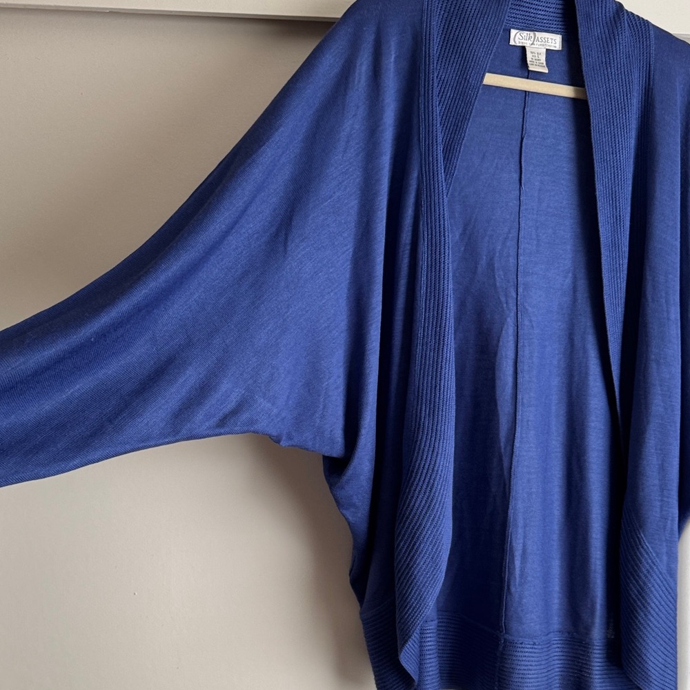 DVF Silk Assets Blue Women's Sweater Large 100% Silk - Picture 6 of 8
